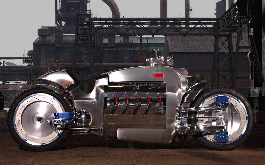 <p>Concept Dodge Tomahawk 2003</p>