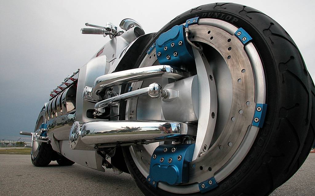 <p>Concept Dodge Tomahawk 2003</p>