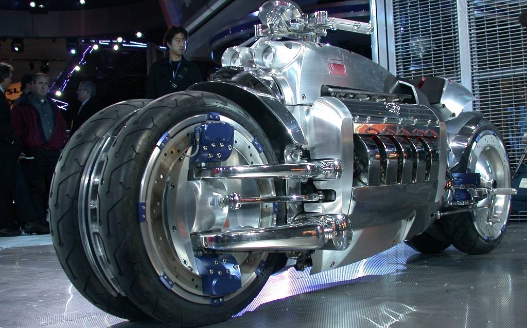 <p>Concept Dodge Tomahawk 2003</p>