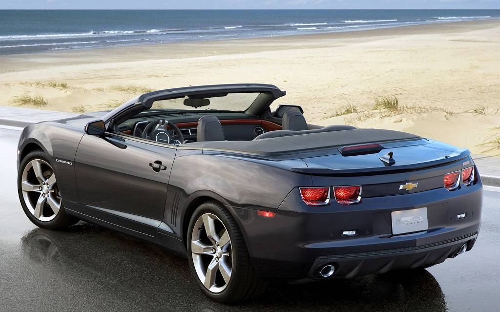 <p>Chevrolet Camaro SS Cabriolet 2011 </p>