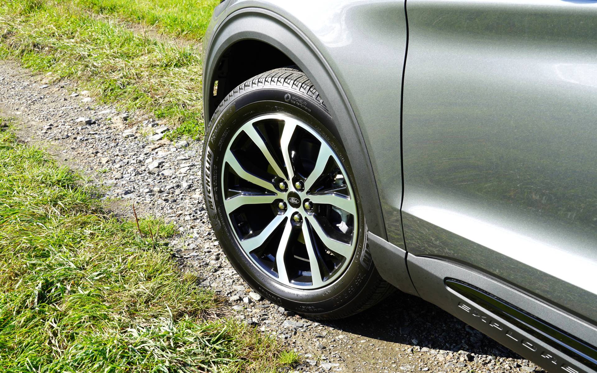 <p>Ford Explorer ST-Line 2025</p>