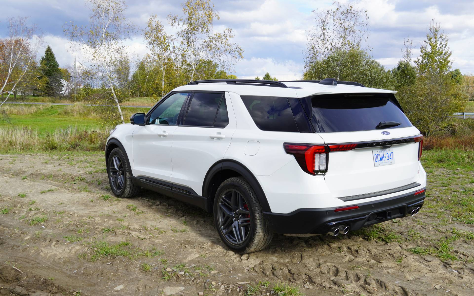 <p>Ford Explorer ST 2025</p>