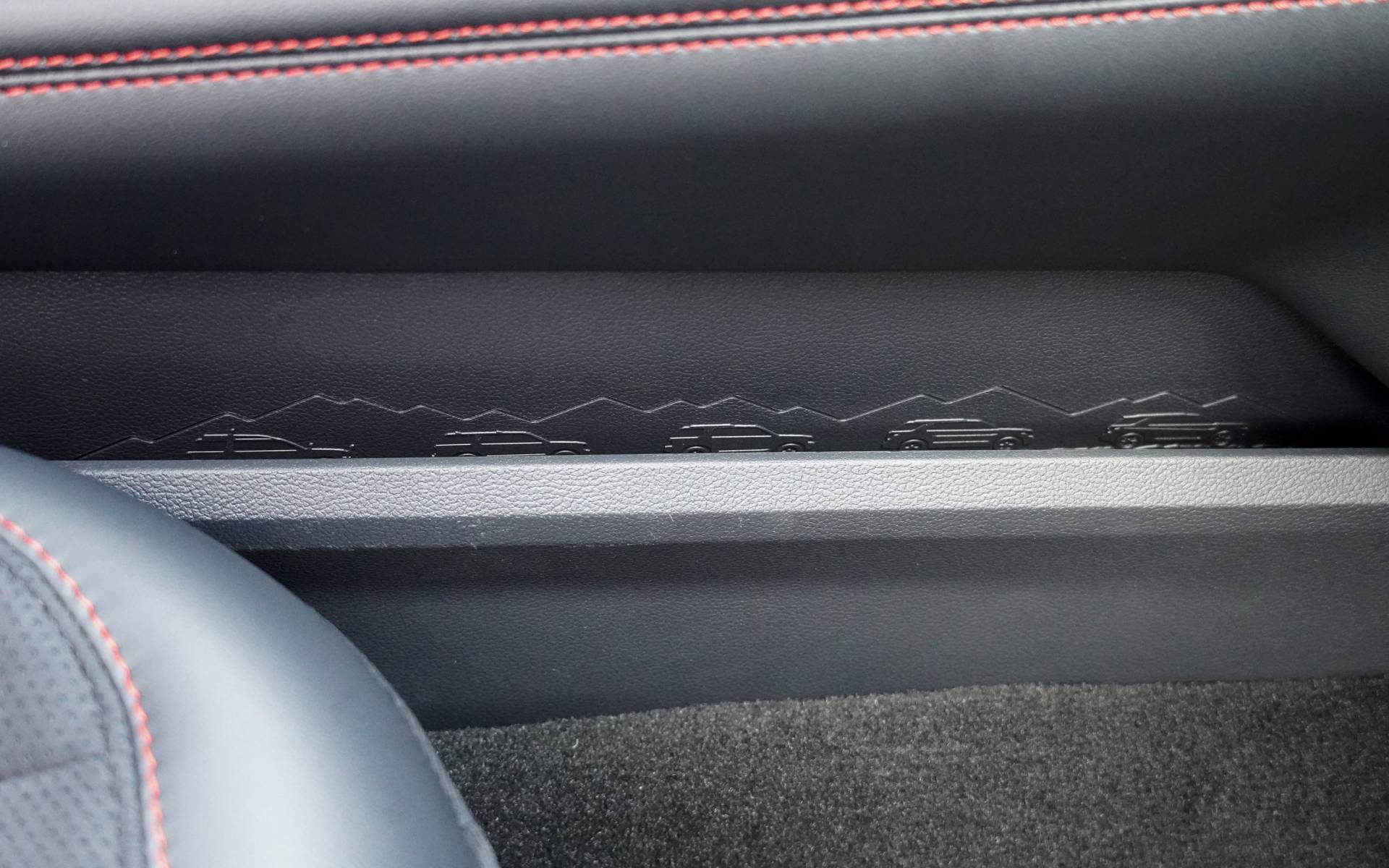 <p>Ford Explorer ST 2025</p>