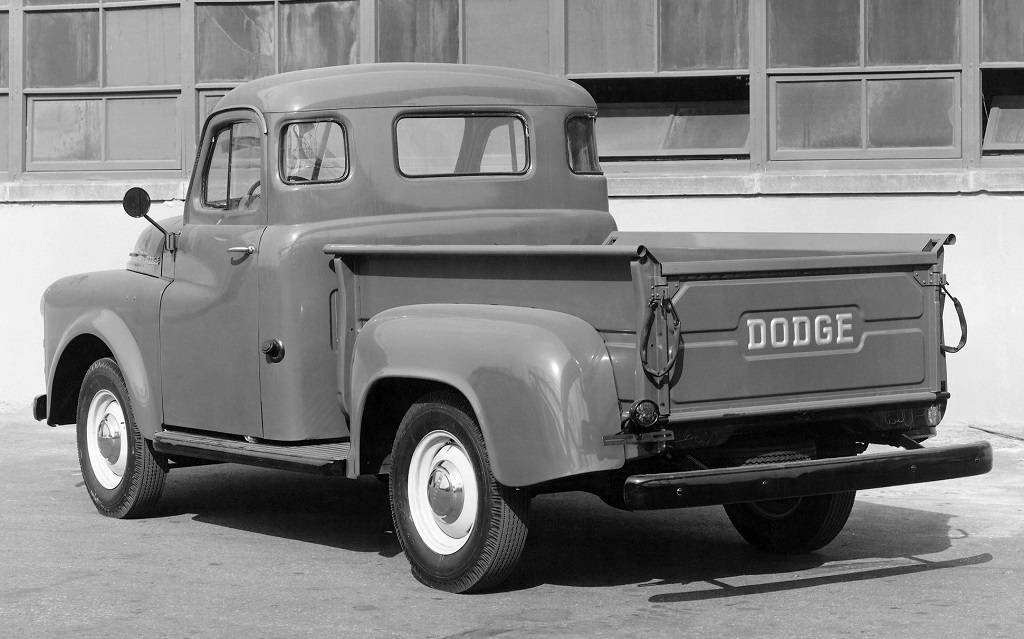 <p>Dodge pick-up 1952</p>