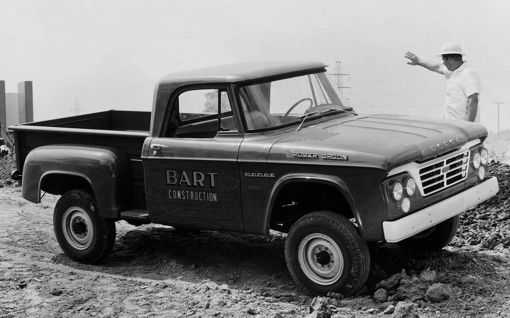 <p>Dodge W100 Power Wagon 1962</p>