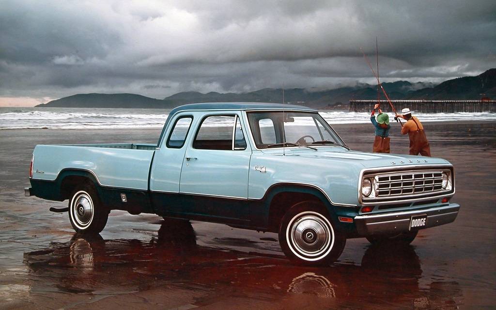 <p>Dodge D100 1974</p>