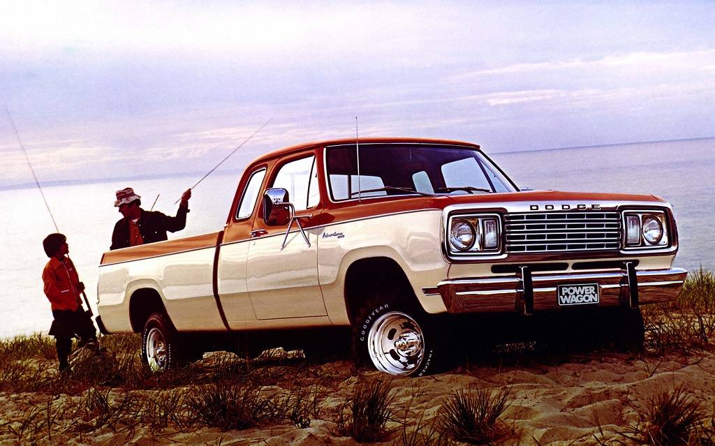 <p>Dodge W100 Power Wagon 1977</p>