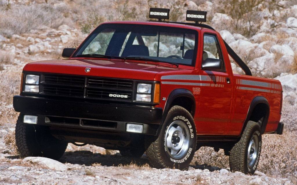 <p>Dodge Dakota Sport 1989</p>