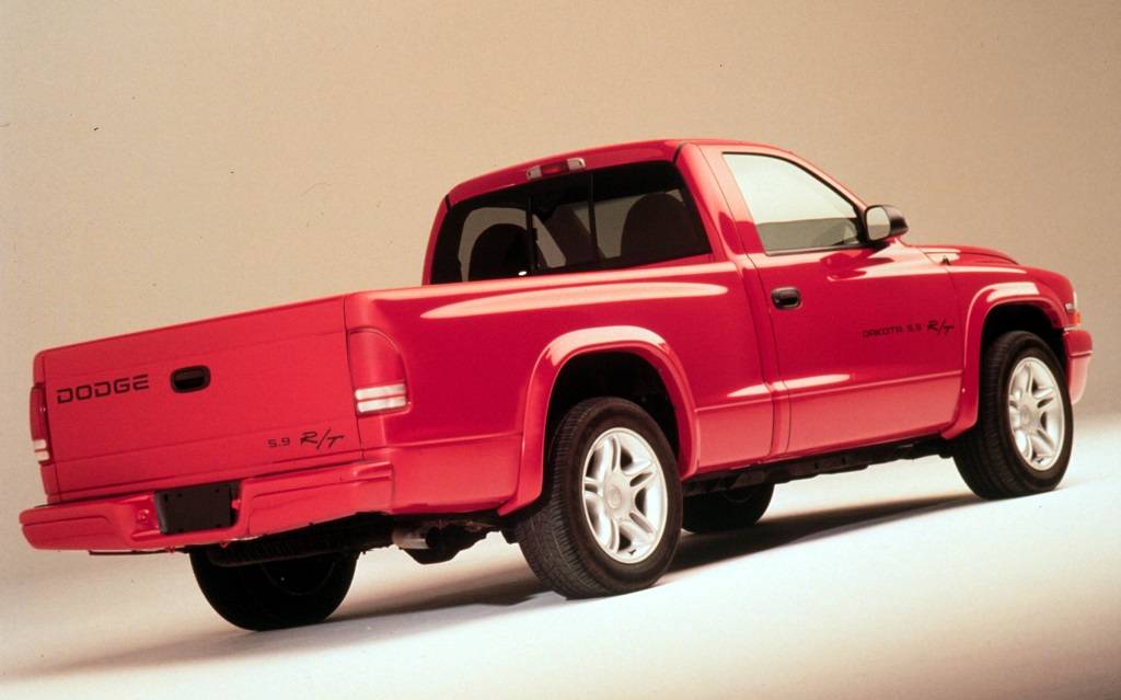 <p>Dodge Dakota R/T 5.9&nbsp;1998</p>