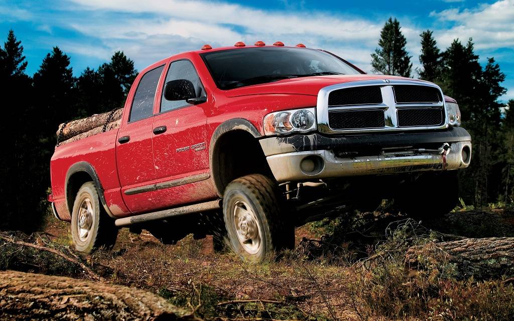 <p>Dodge Ram Power Wagon 2005</p>