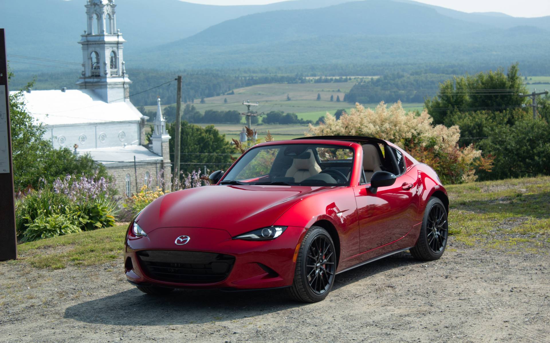 <p>Mazda MX-5</p>