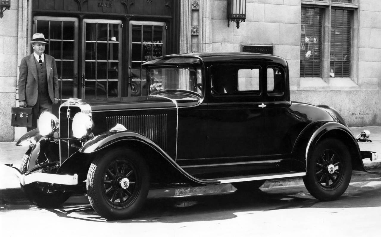 <p>Studebaker Dictator</p>