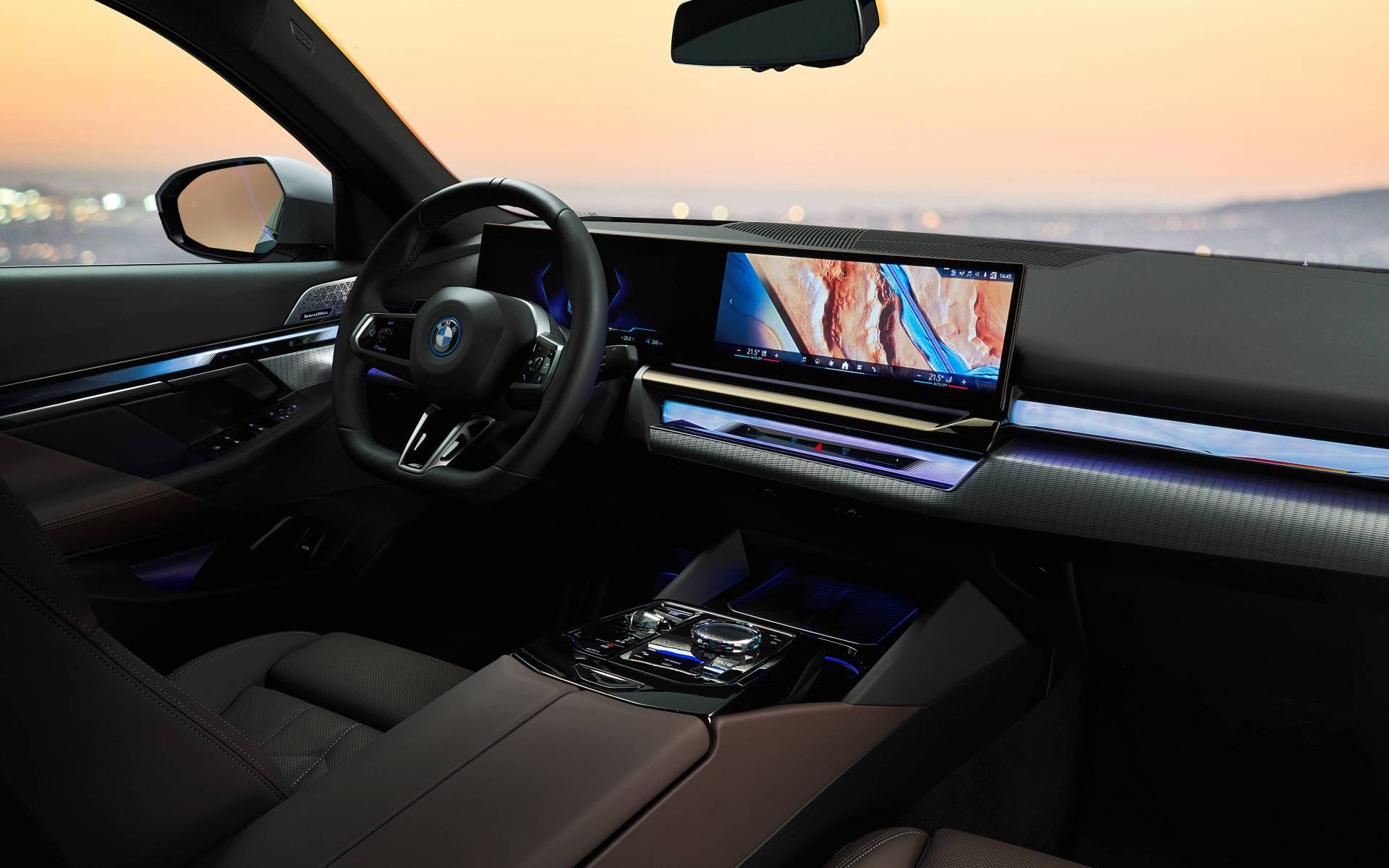 <p>BMW i5</p>