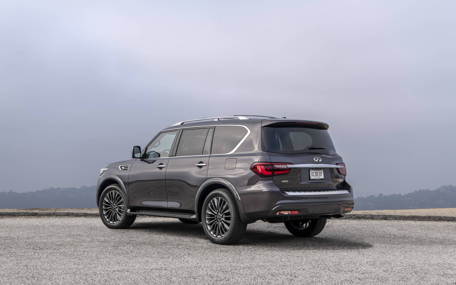 <p>Infiniti QX80</p>