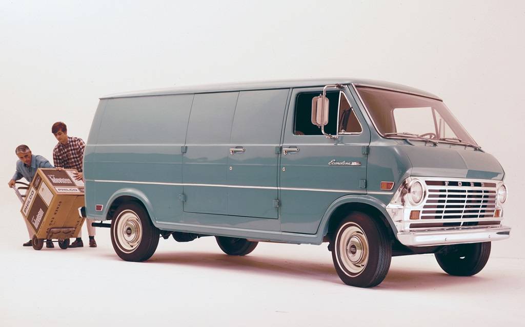 <p>Ford Econoline 1969 (deuxième génération)</p>