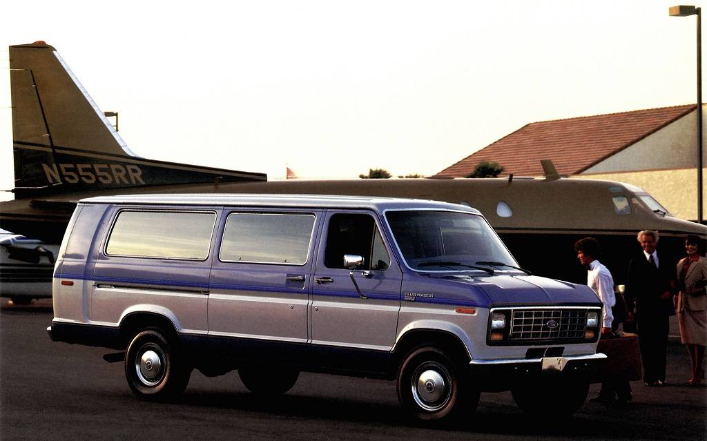 <p>Ford Econoline 1985</p>