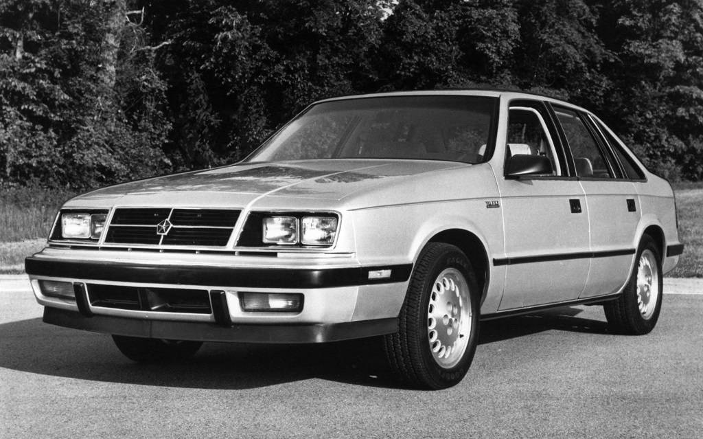 <p>Dodge Lancer 1985</p>