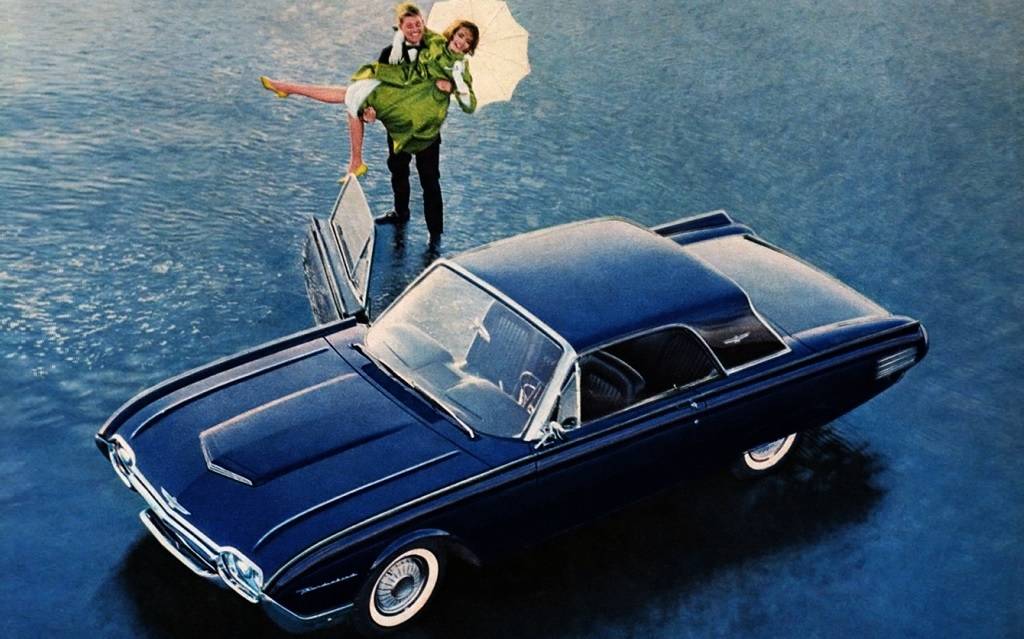 <p>Ford Thunderbird 1961</p>