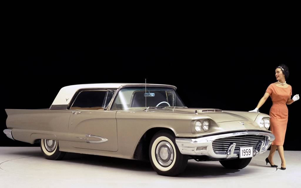 <p>Ford Thunderbird 1959</p>