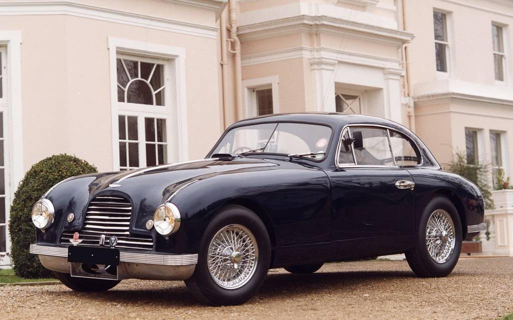 <p>Aston Martin DB2 (1950-1953)</p>