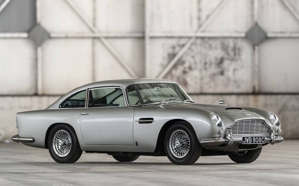 <p>Aston Martin DB5 (1963-1966)</p>