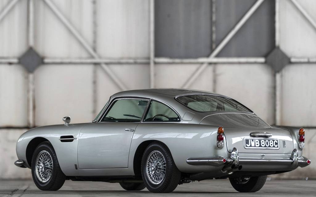 <p>Aston Martin DB5 (1963-1966)</p>