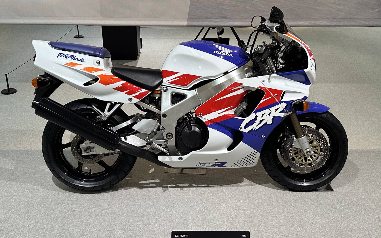 <p>Honda CBR 900RR 1992</p>