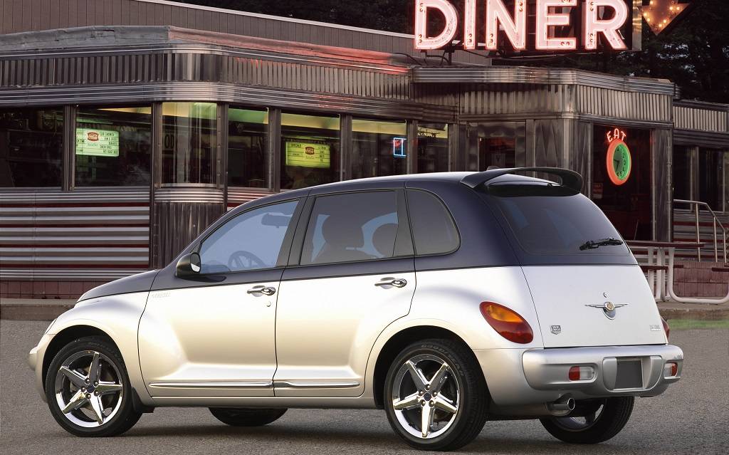 <p>Chrysler PT Cruiser Dream Cruiser Series 3 (2004)</p>