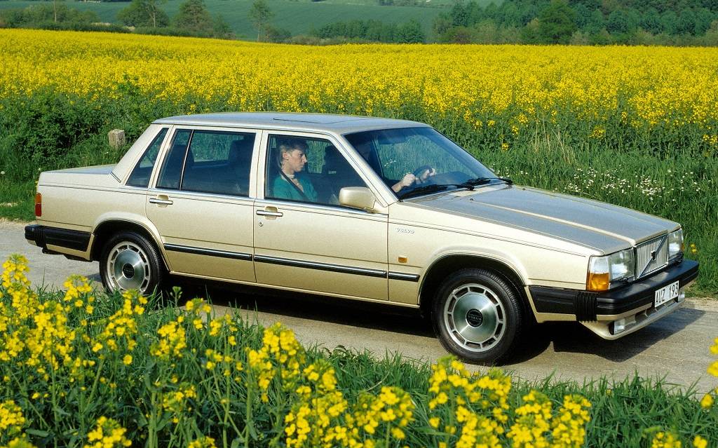 <p>Volvo 760 GLE 1984</p>