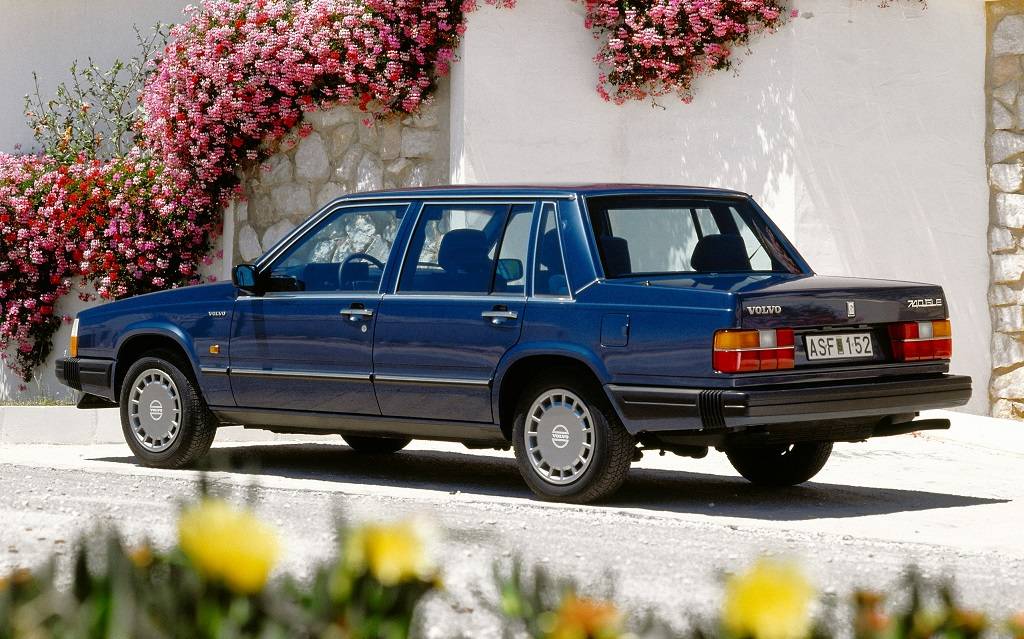 <p>Volvo 740&nbsp;1985</p>