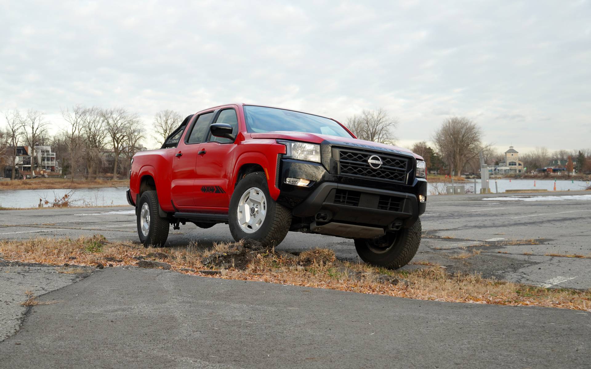 <p>Nissan Frontier Hardbody 2024</p>