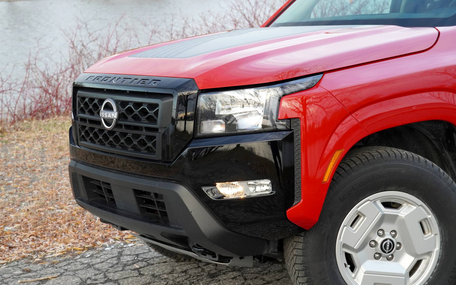 <p>Nissan Frontier Hardbody 2024</p>