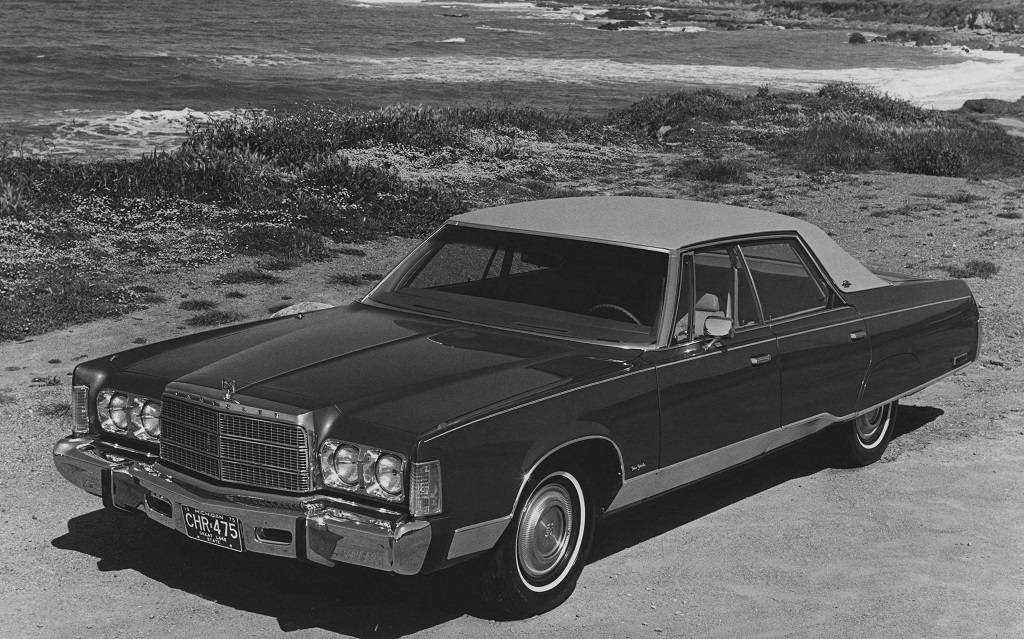 <p>Chrysler New Yorker Brougham 1975</p>