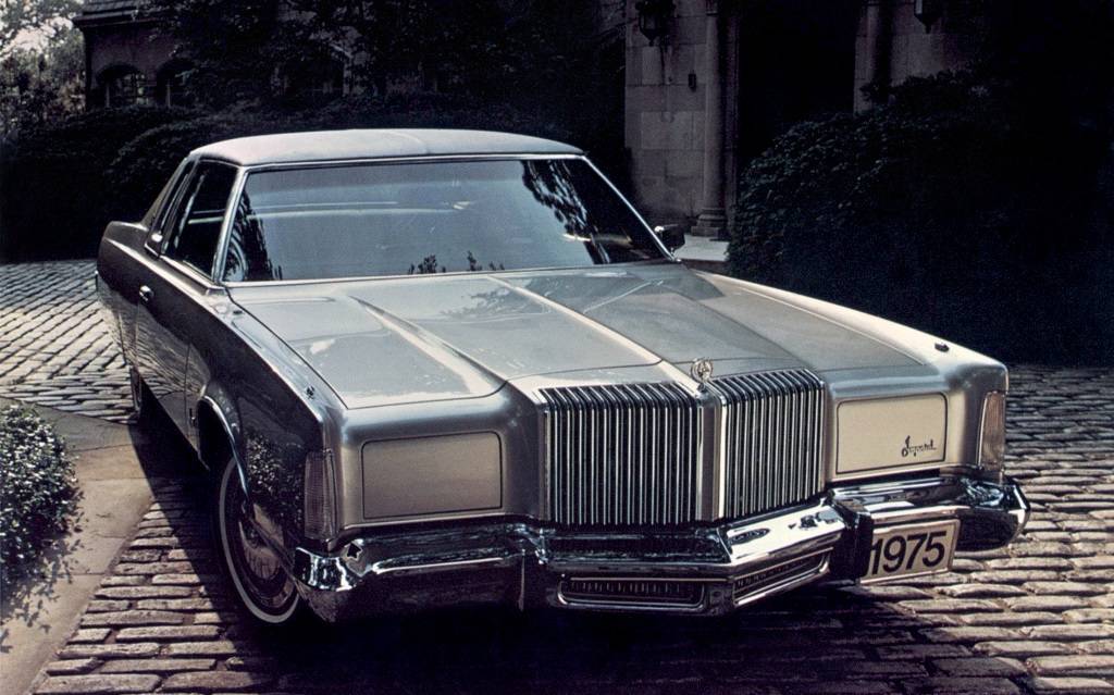 <p>Imperial LeBaron 1975</p>