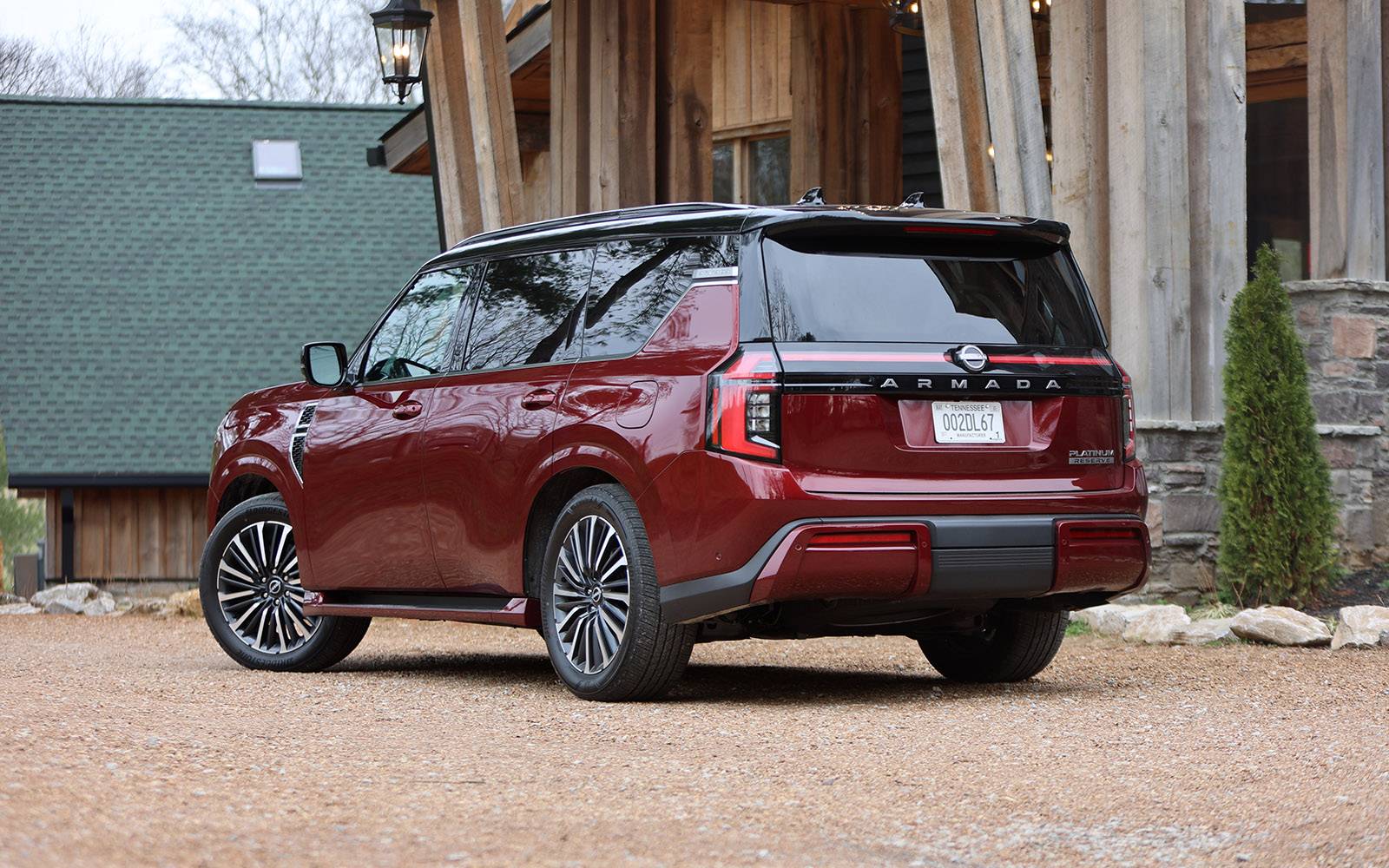 <p>Nissan Armada Platinum Reserve 2025</p>