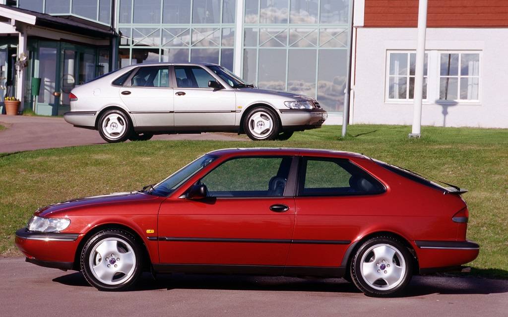 <p>Saab 900&nbsp;1994</p>