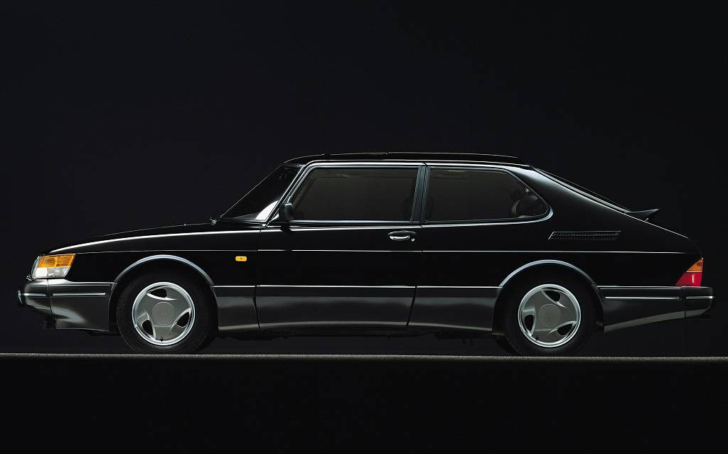 <p>Saab 900 Turbo édition commémorative 1993</p>