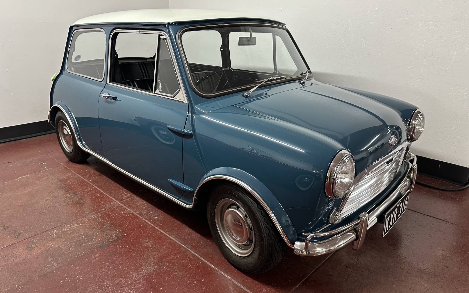 <p>Morris Mini Cooper S 1970</p>