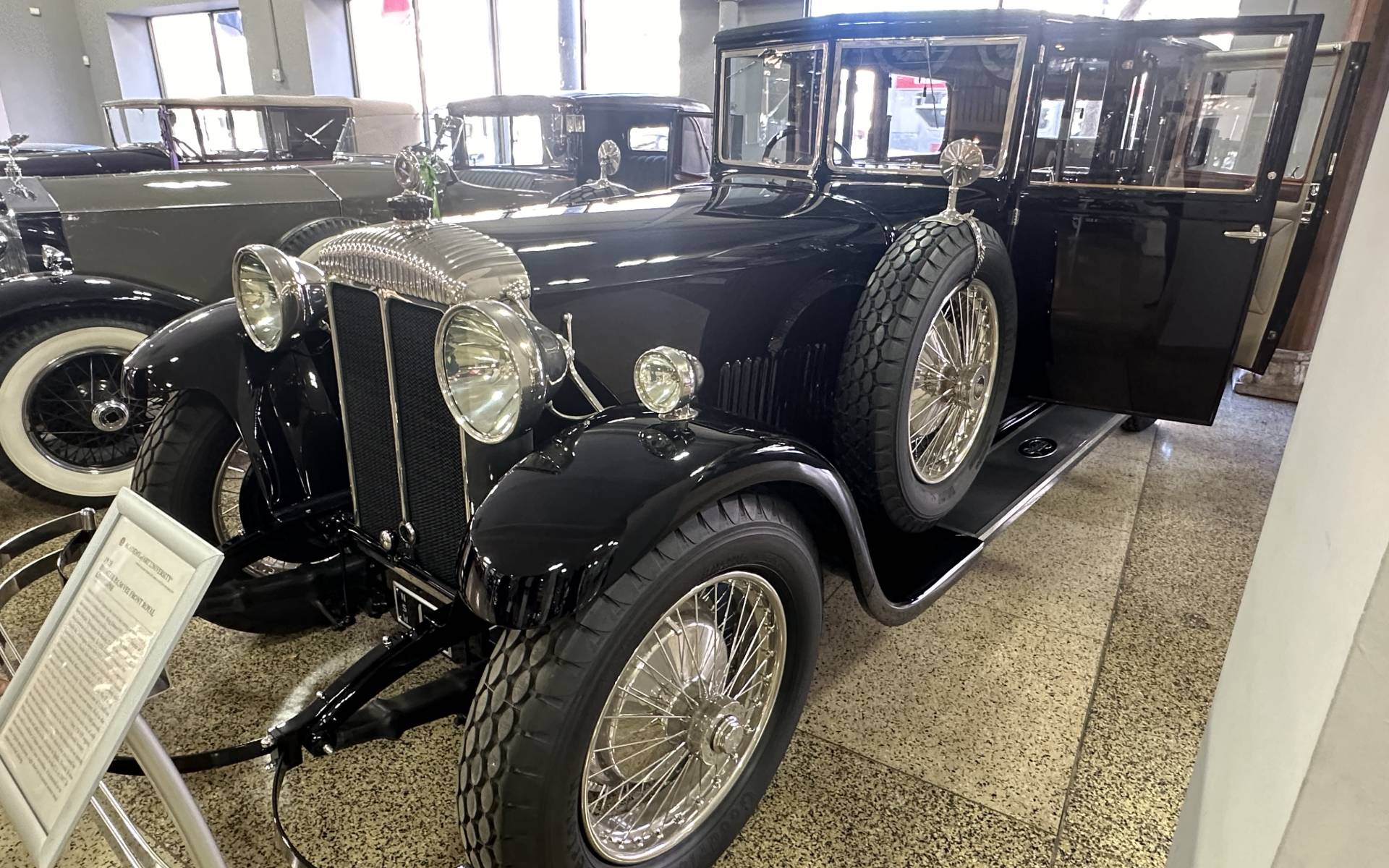 <p>Daimler P.1.50 Vee Front Royal Limousine 1928.</p>