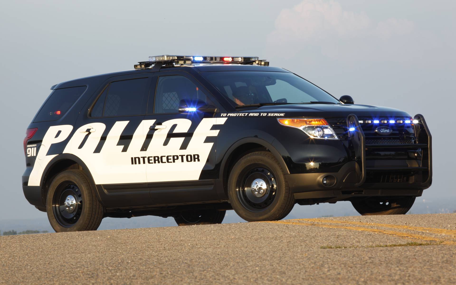 <p>2010 Ford Explorer Police Interceptor</p>