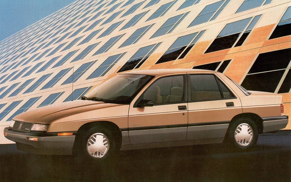 <p>Pontiac Tempest 1988</p>