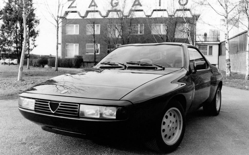 <p>Alfa Romeo Zeta 6&nbsp;1983 (dessiné par Ital Zagato)</p>