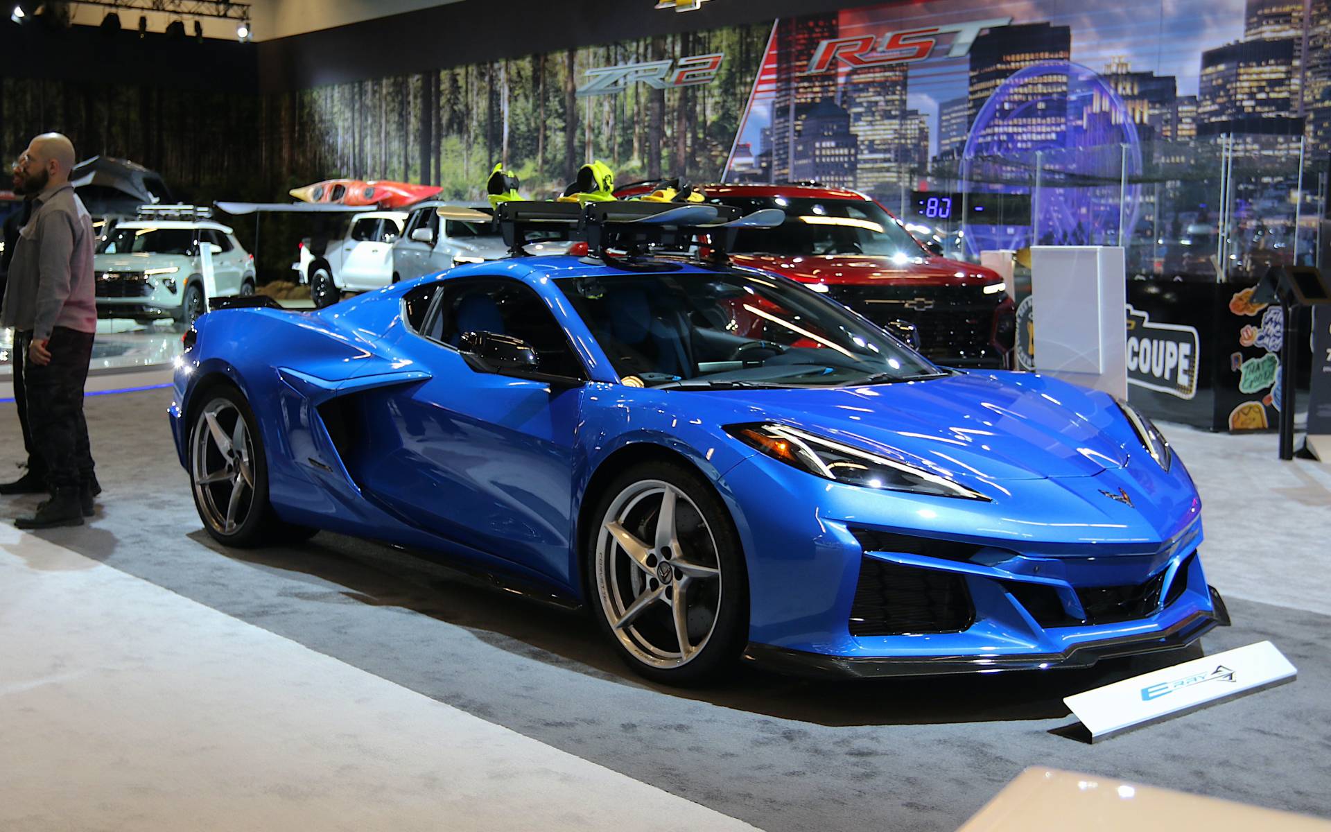 <p>Chevrolet Corvette E-Ray</p>