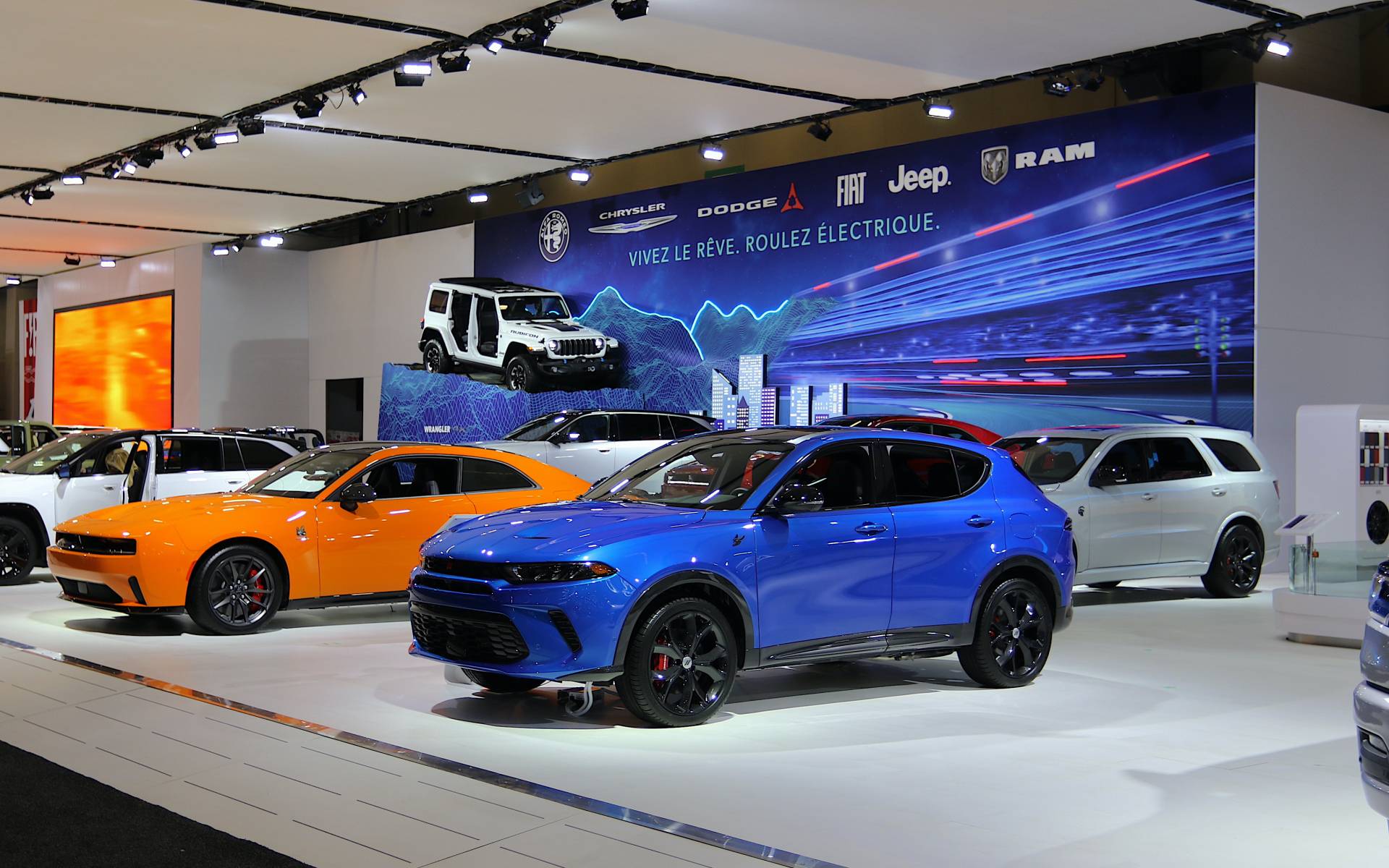 <p>Dodge booth</p>