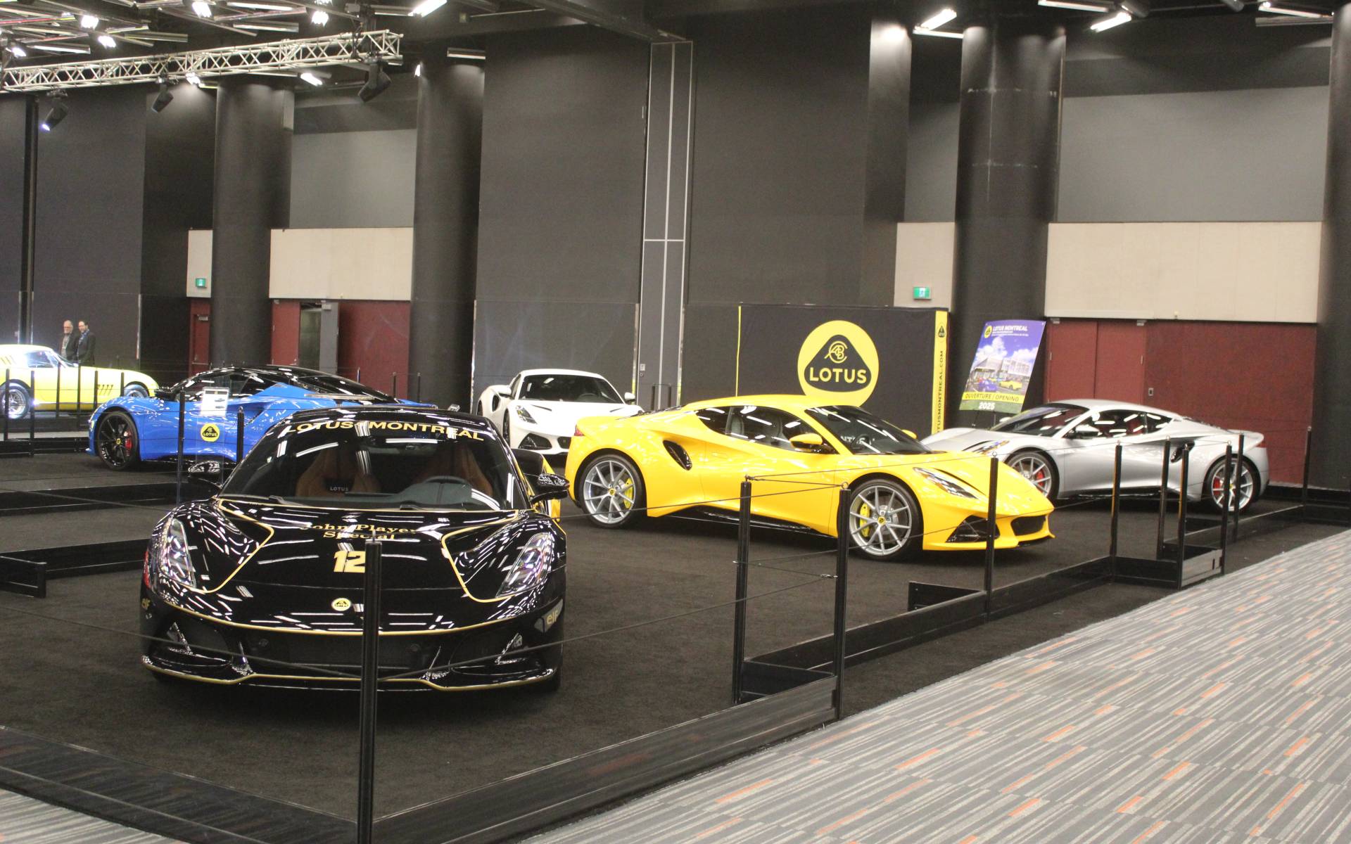 <p>Lotus booth</p>