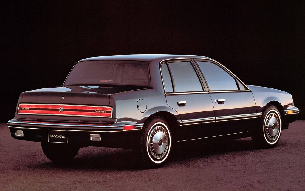 <p>Buick Skylark 1991</p>