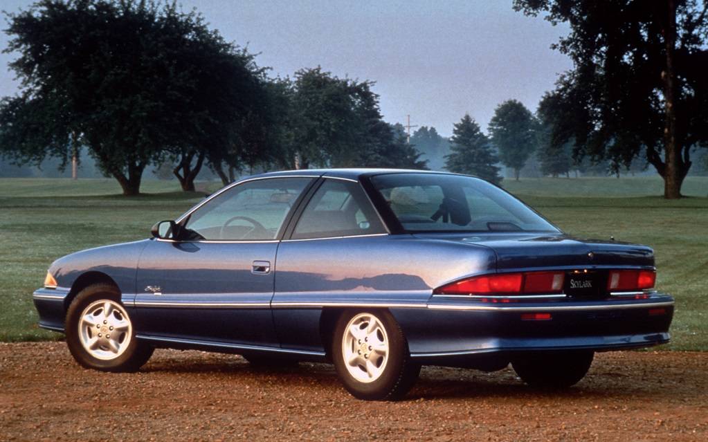 <p>Buick Skylark Limited 1995</p>