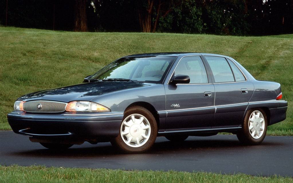 <p>Buick Skylark 1996</p>