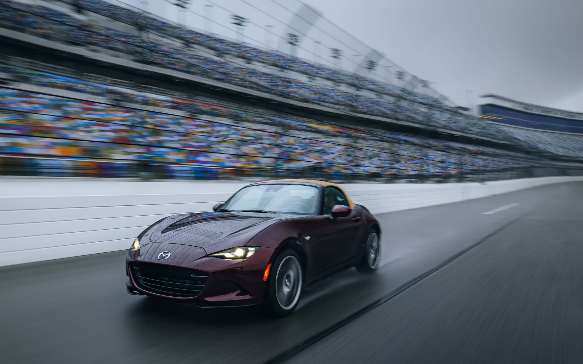 <p>2025 Mazda MX-5&nbsp;35th Anniversary Edition</p>