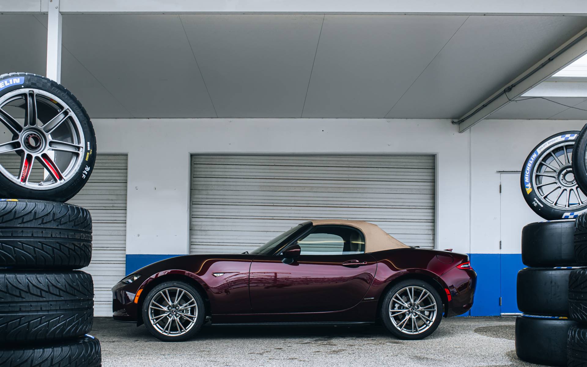 <p>2025 Mazda MX-5&nbsp;35th Anniversary Edition</p>
